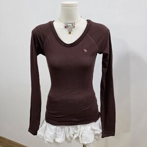 Abercrombie vintage dark brown long sleeve tshirt